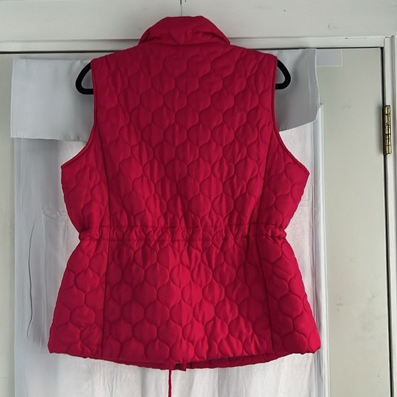 IZOD Quilted Puffer Vest - HOST PICK - XL Hot Pink Inside Waist Drawstring EUC - Picture 5 of 9